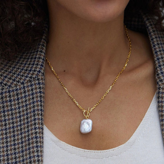 Éclat d’Ivoire Necklace