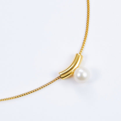 Arc de Lune Necklace