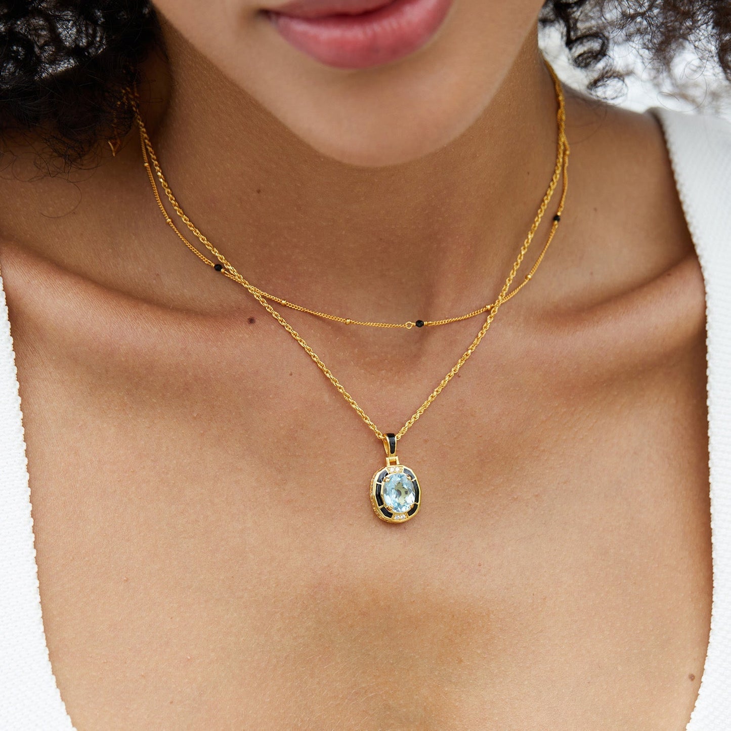 Bare Luxe – Amulet Dots Necklace