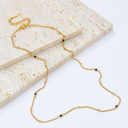 Bare Luxe – Amulet Dots Necklace
