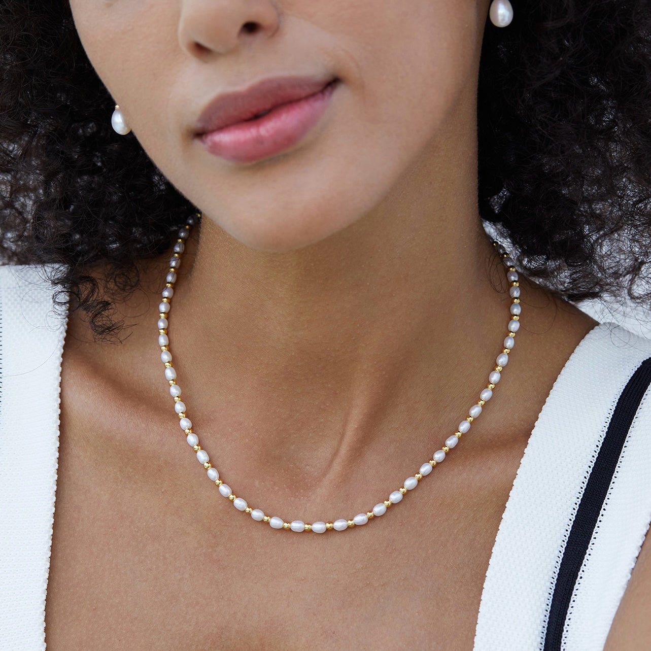 Bare Luxe – Golden Pearl Necklace