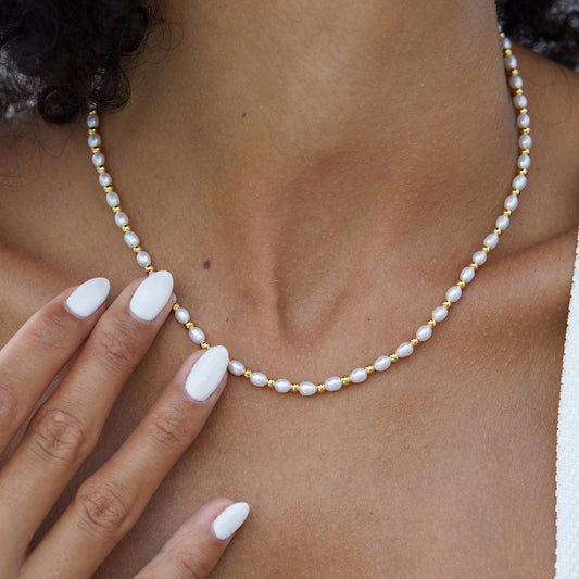 Bare Luxe – Golden Pearl Necklace