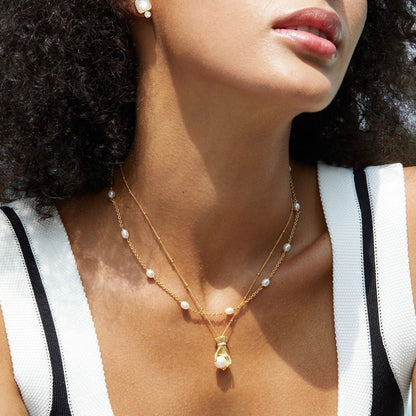 Bare Luxe – Orbit Pearl Necklace