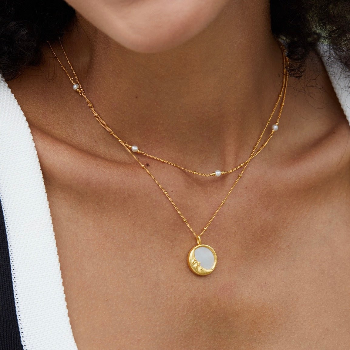Bare Luxe – Pearl Path Necklace