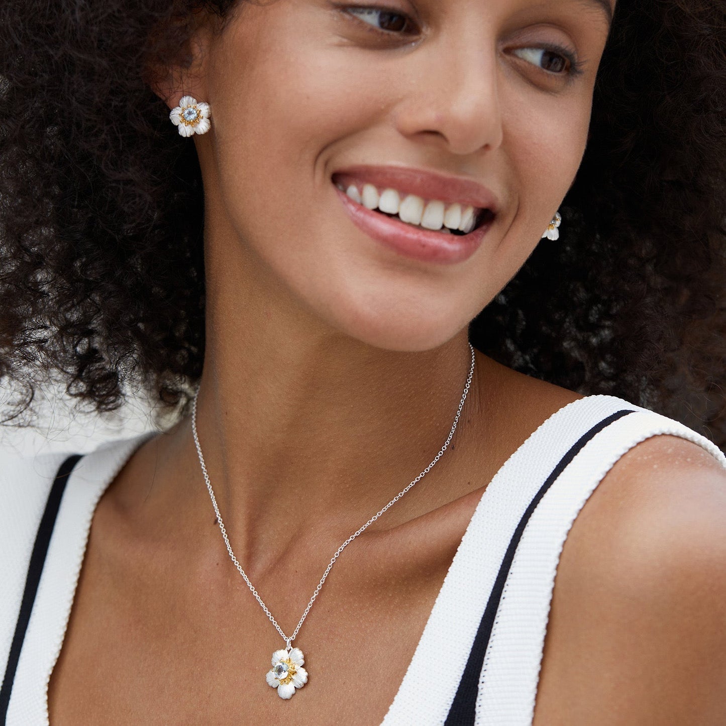 Bleu de Jardin Earrings