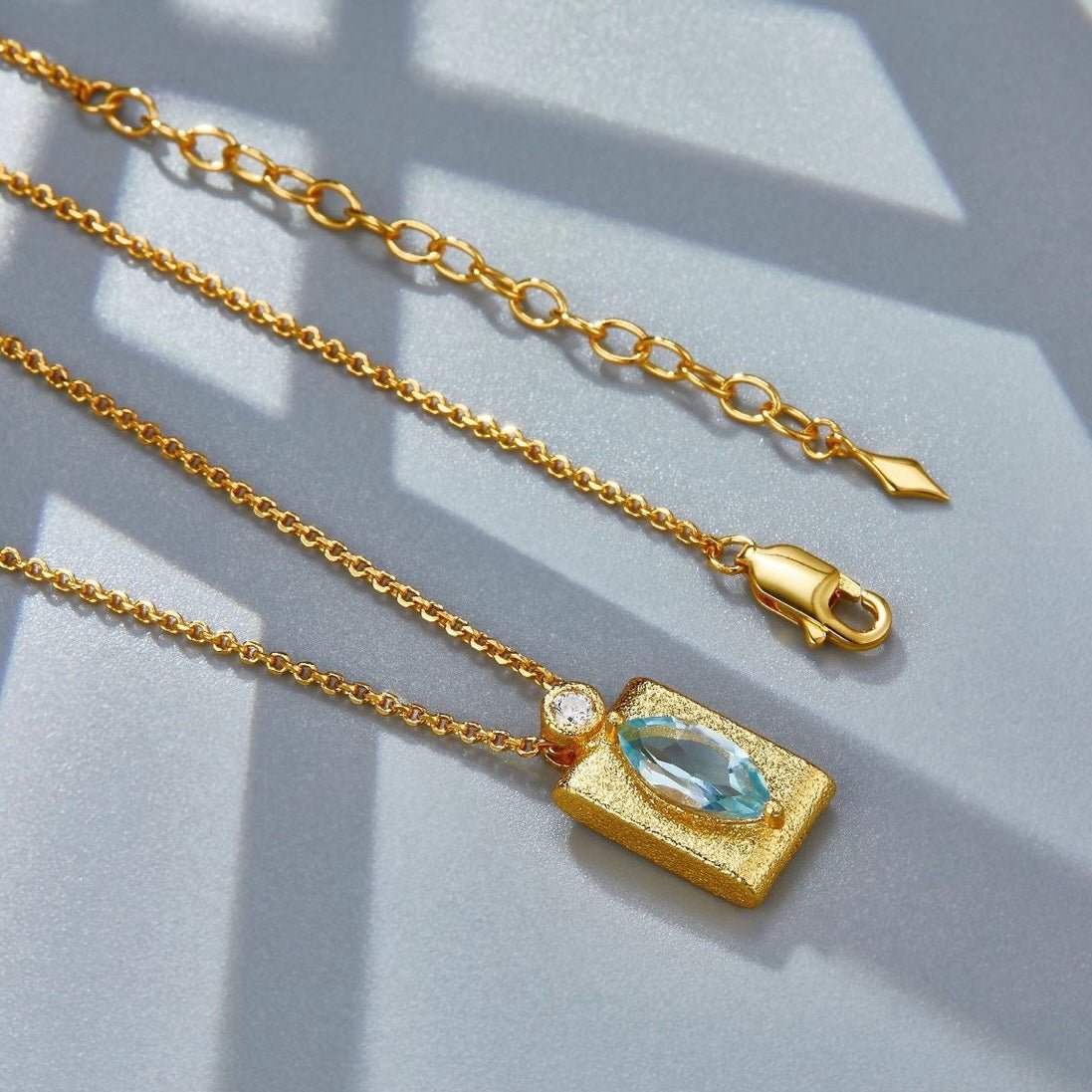Cadre d’Azur Necklace