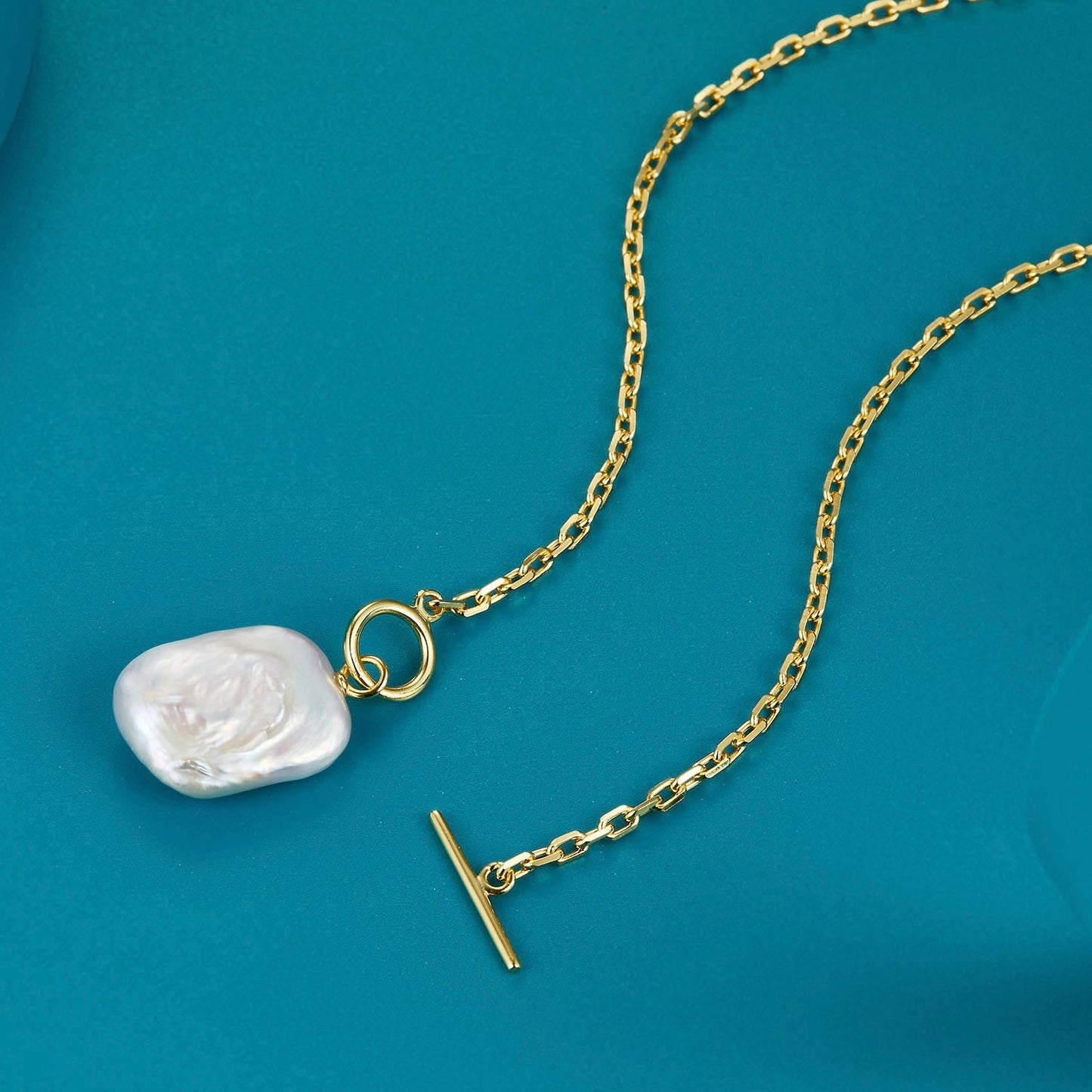 Éclat d’Ivoire Necklace