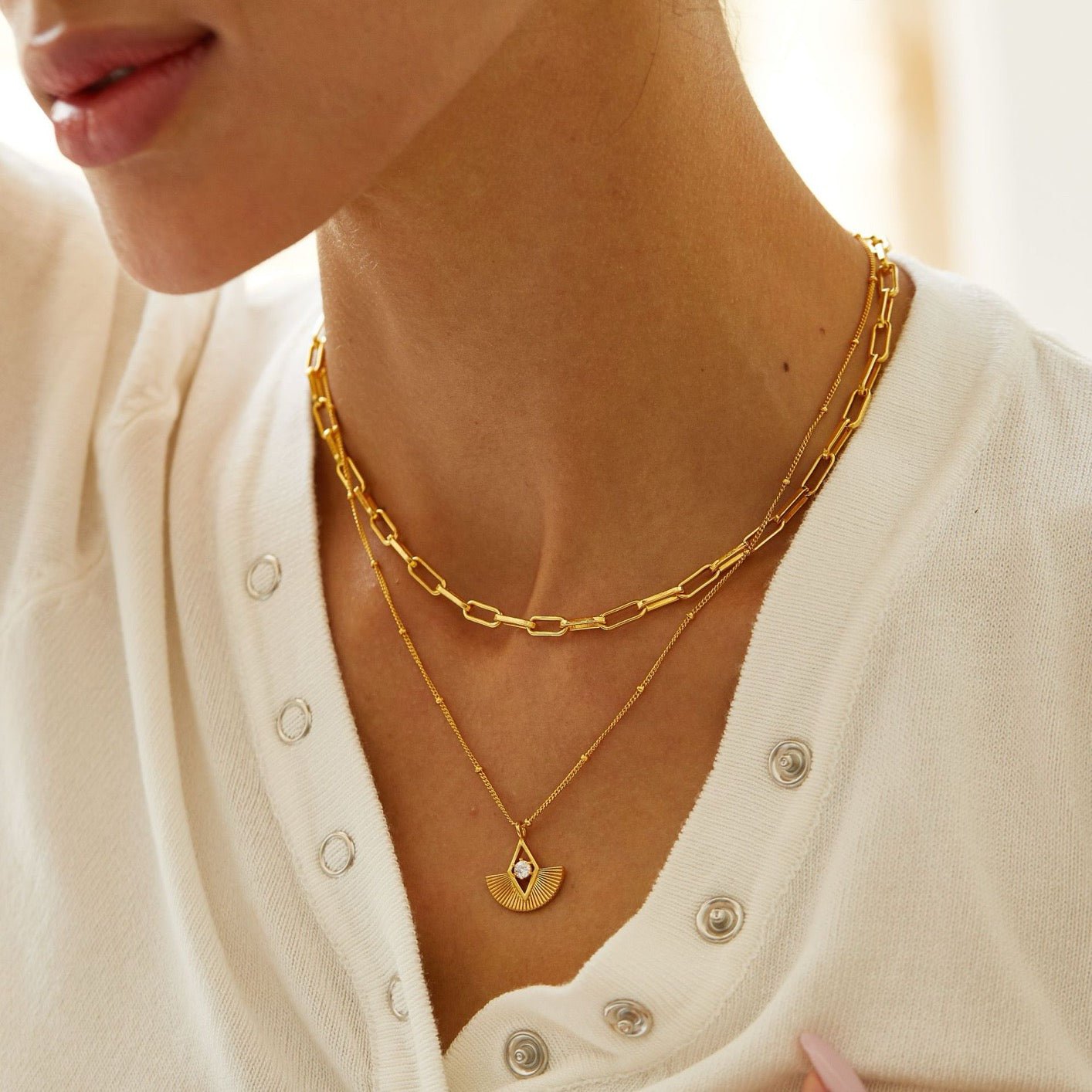 Éventail d’Or Necklace