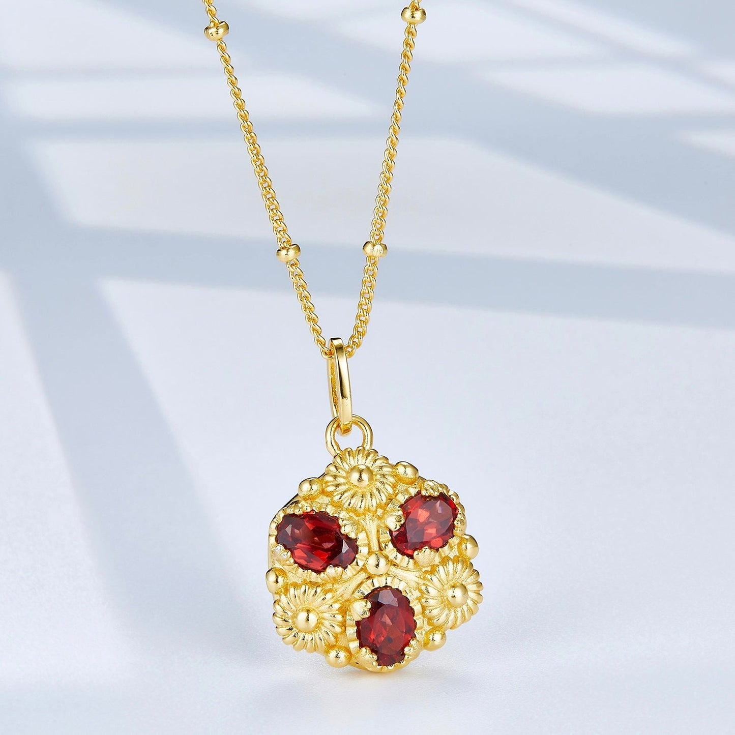 Fleur Royale Garnet Necklace