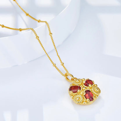 Fleur Royale Garnet Necklace