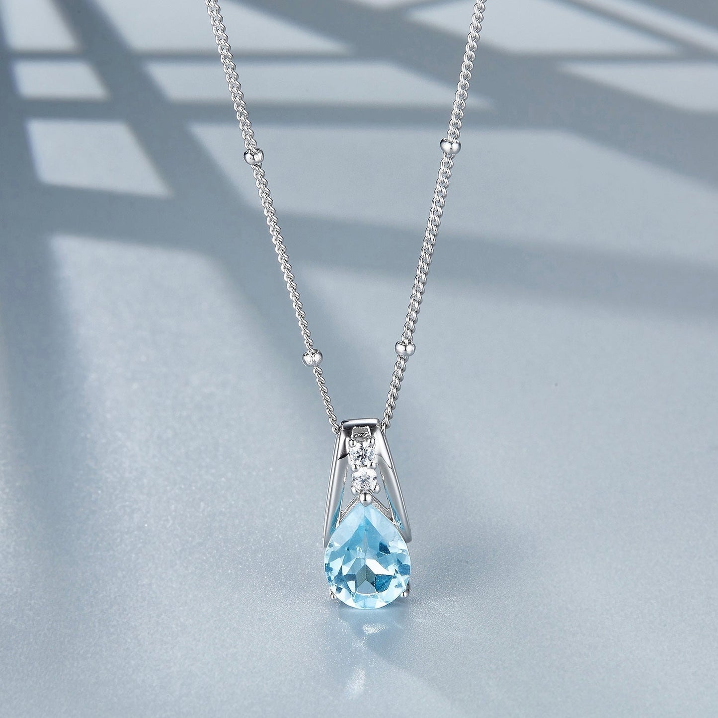 Frozen Dewdrop Necklace