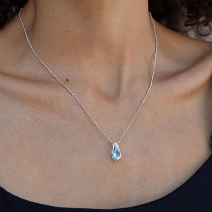 Frozen Dewdrop Necklace