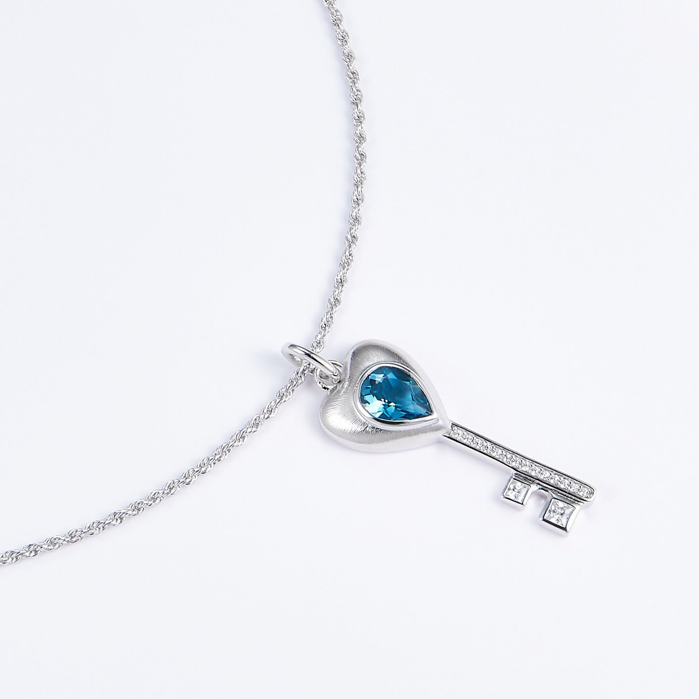 Heartkey Necklace