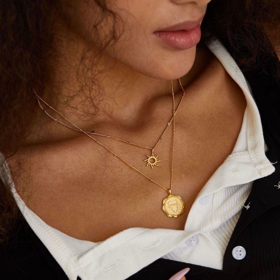 Helia Necklace