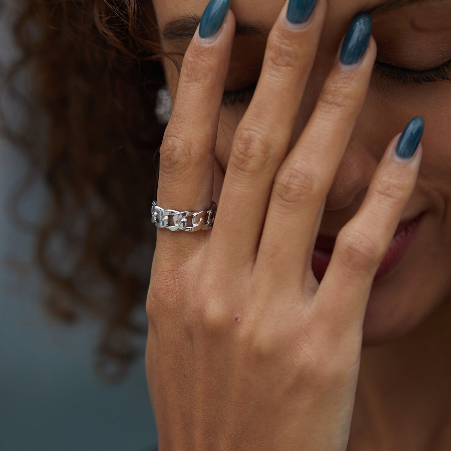 Iconic Chain Ring