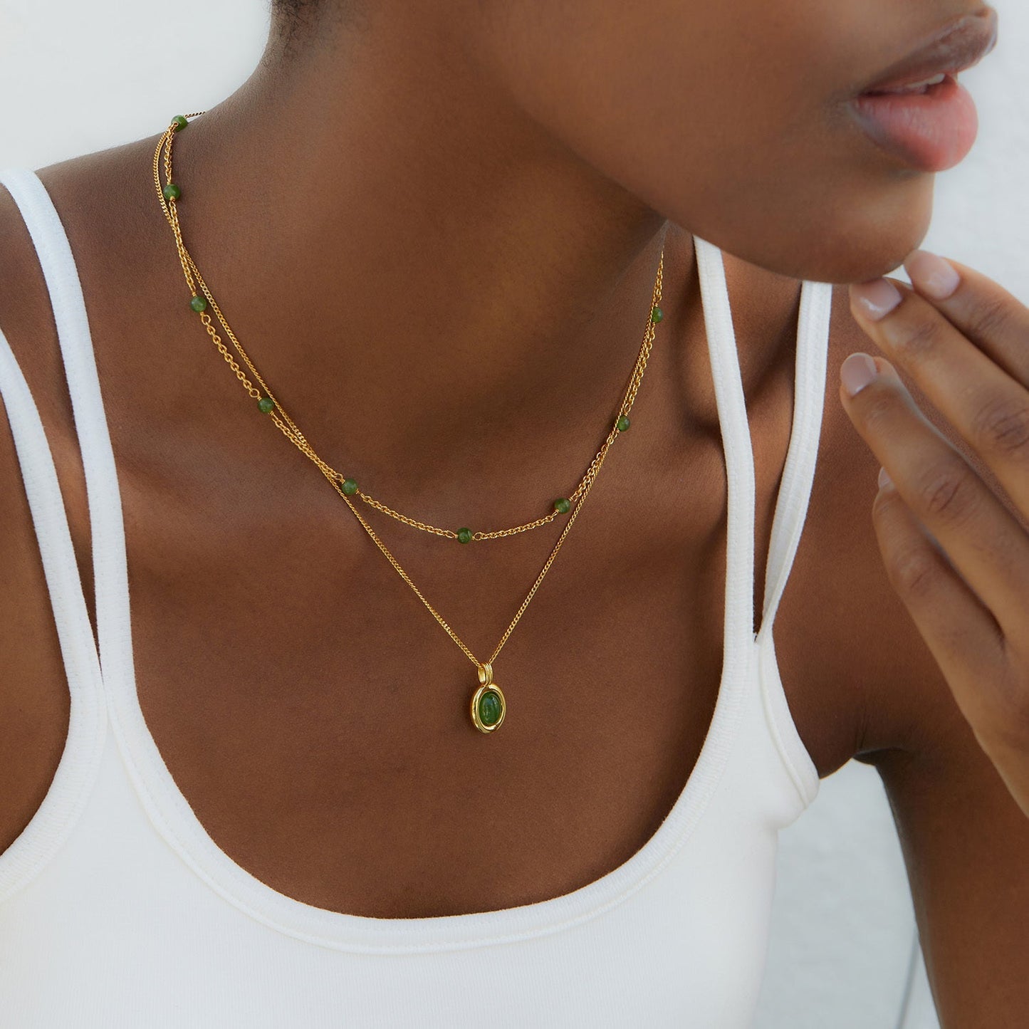 Jade Ovale Necklace