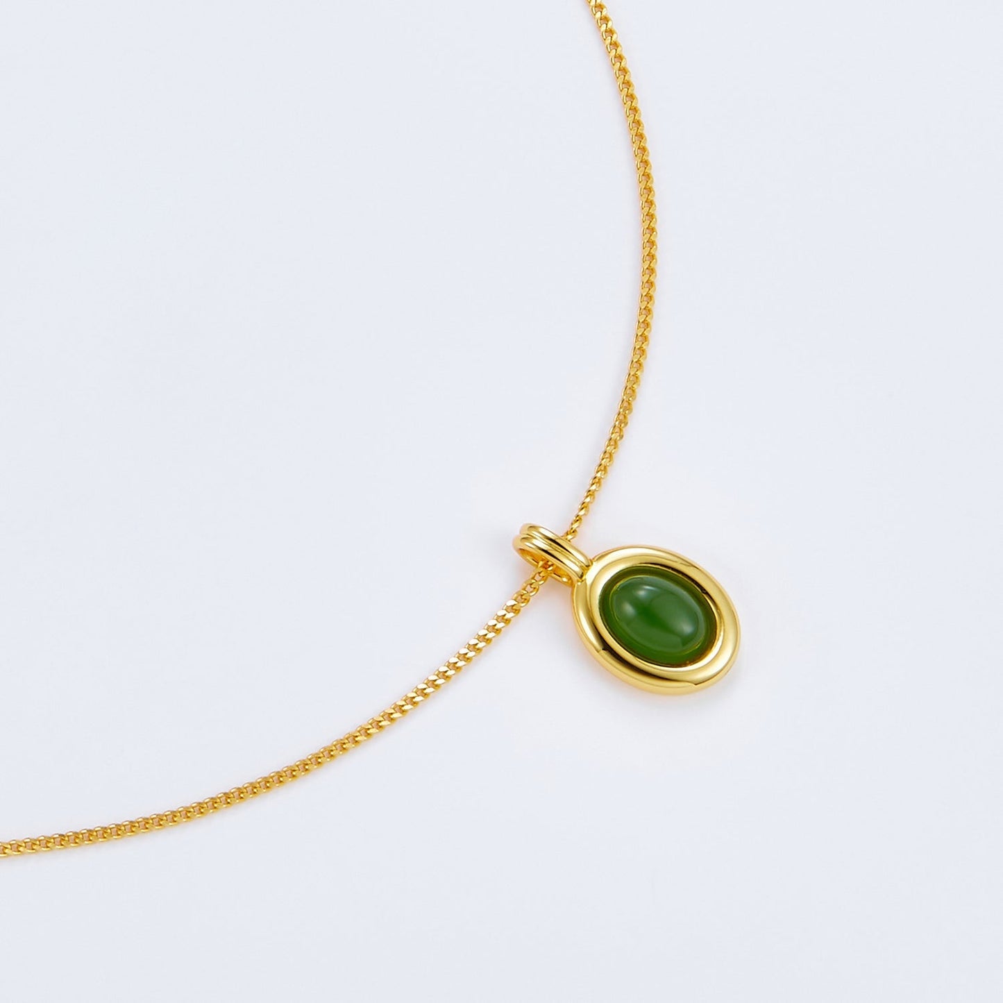 Jade Ovale Necklace