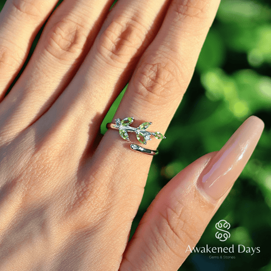 Leafline Ring