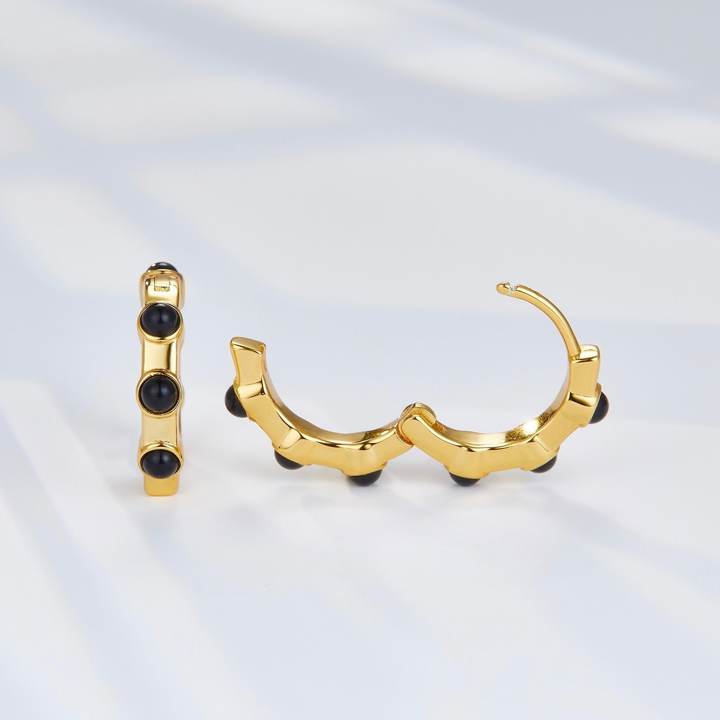 Noir Essence Hoops