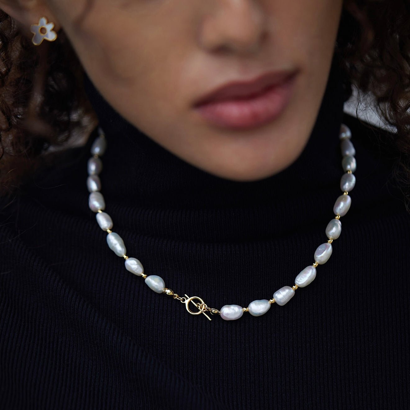 Perle Libre Necklace