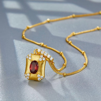 Renaissance Rouge Necklace