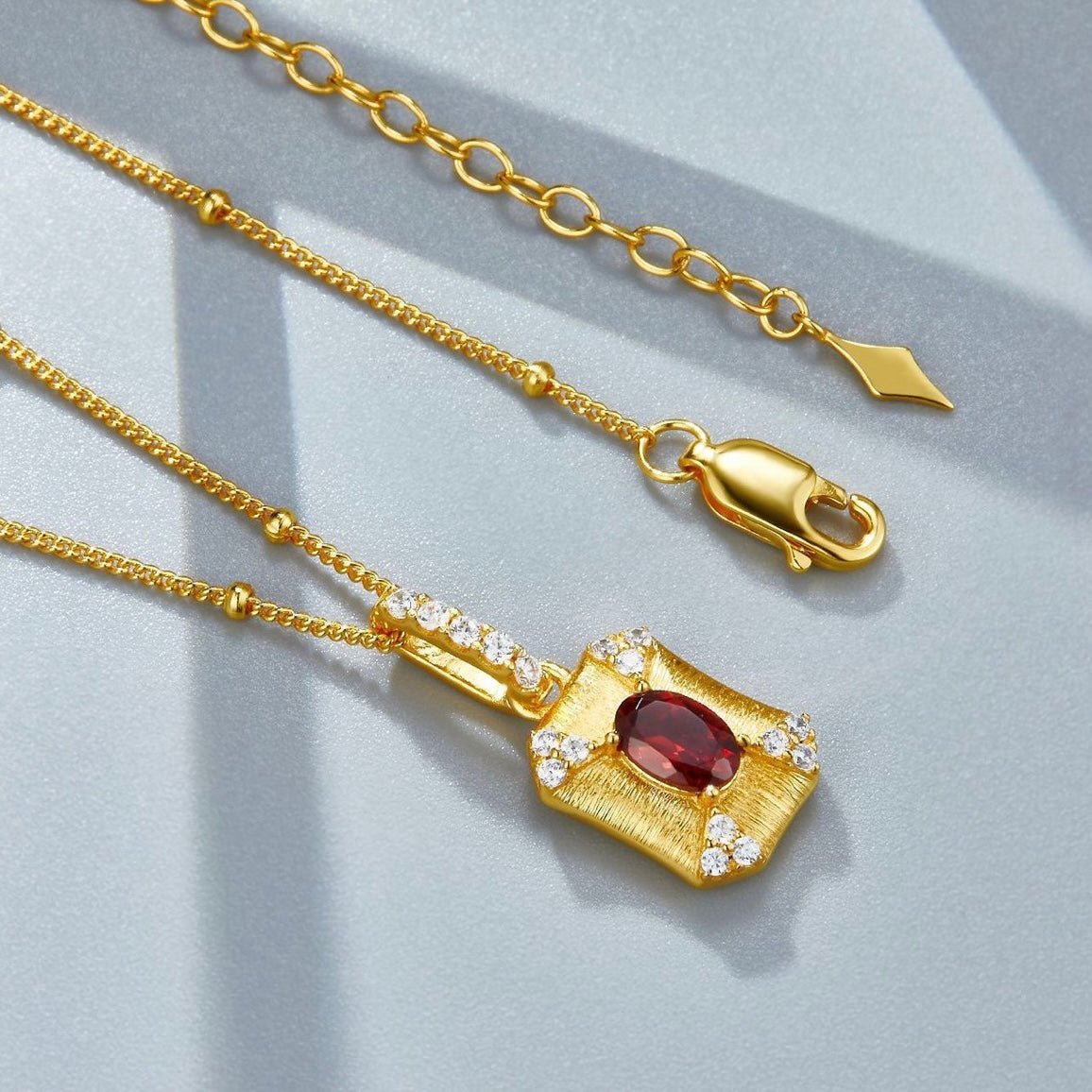 Renaissance Rouge Necklace