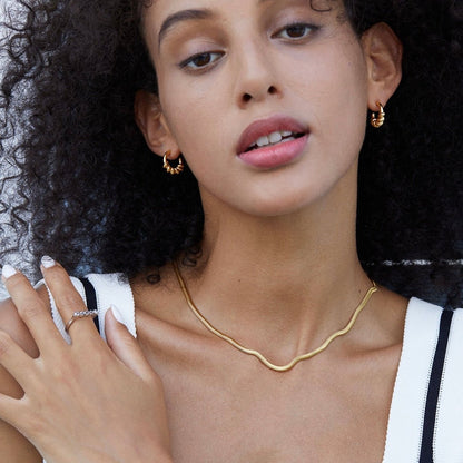 Roma Twist Hoops